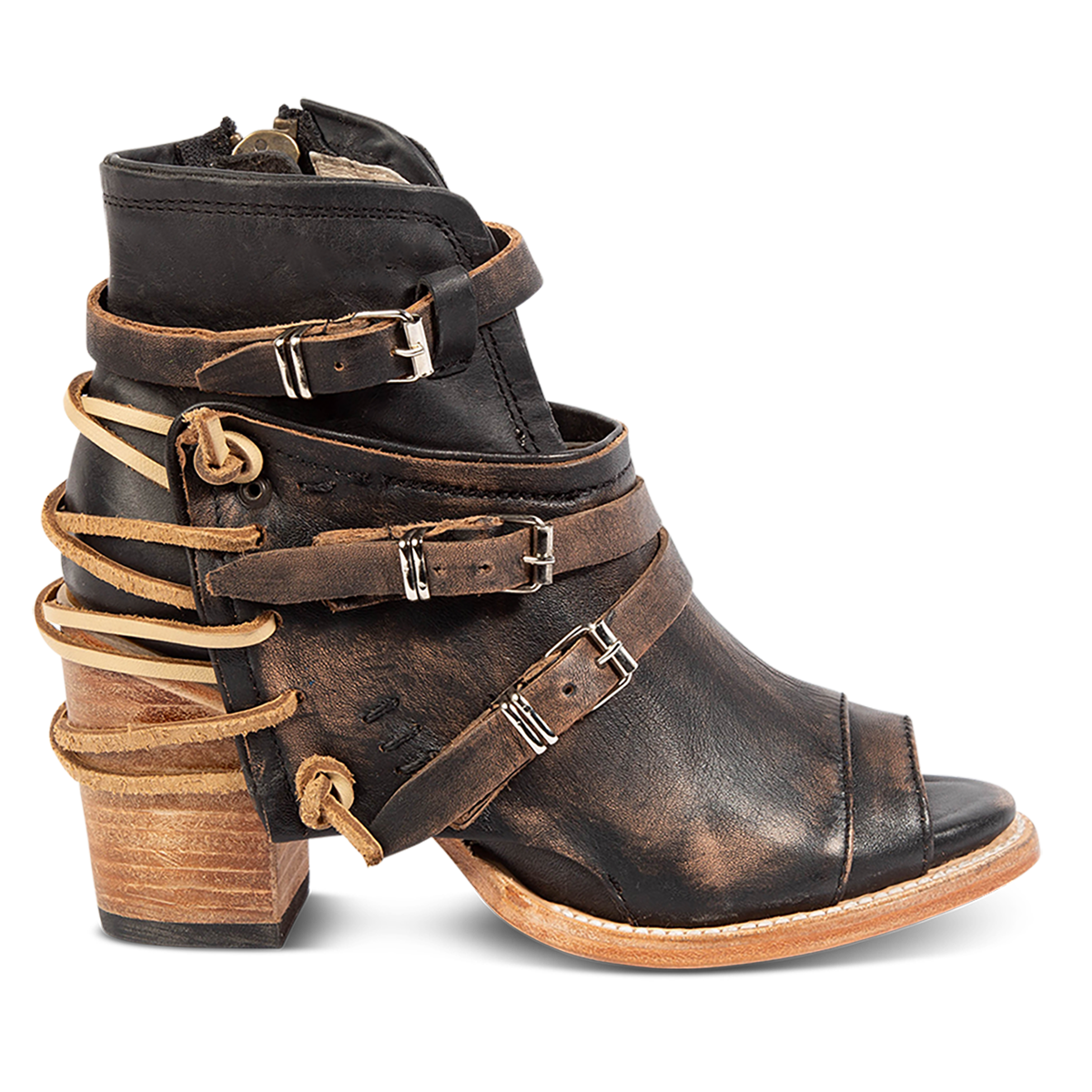 FREEBIRD women's Carterr black sandal with back lacing and a front dip product