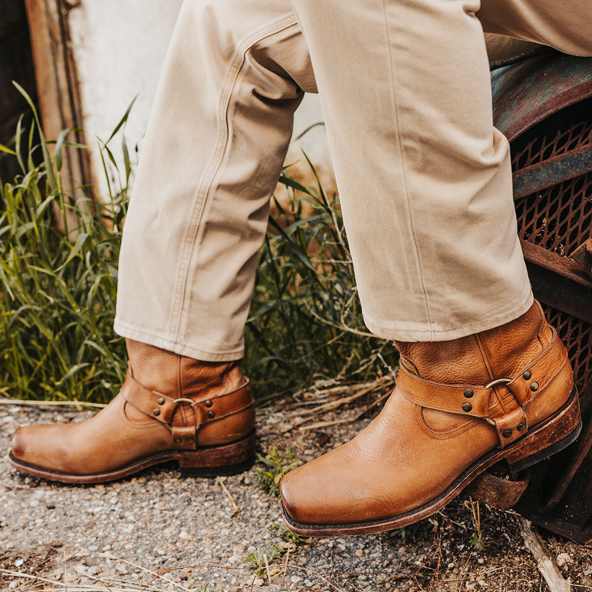FREEBIRD men's Copperhead banana rock tumbled boot with ankle harness and square toe