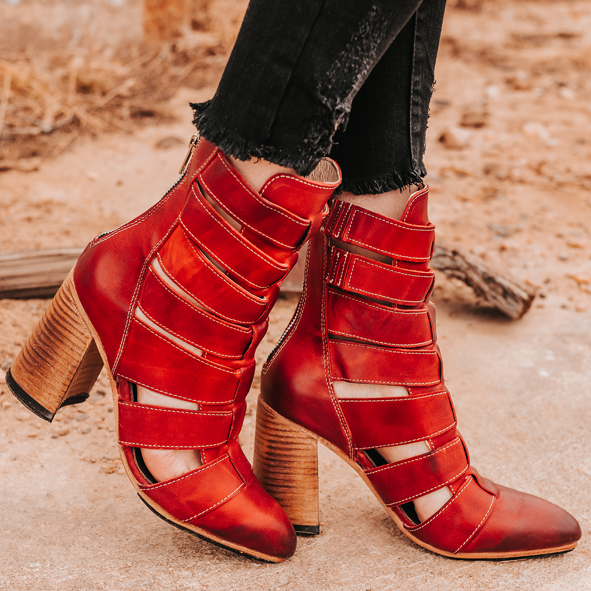 Jagger 10 eye discount boots