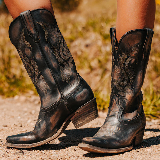 FREEBIRD women's Woody black leather boot with stitch detailing and snip toe construction