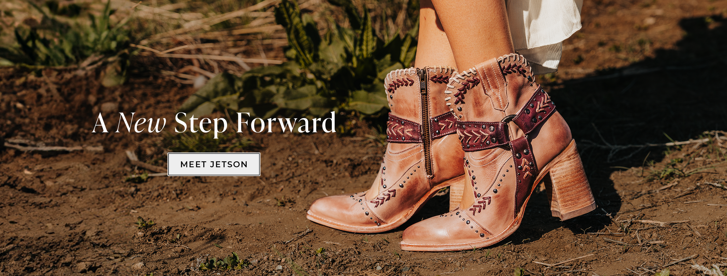 jetson western heeled womens heeled bootie blush