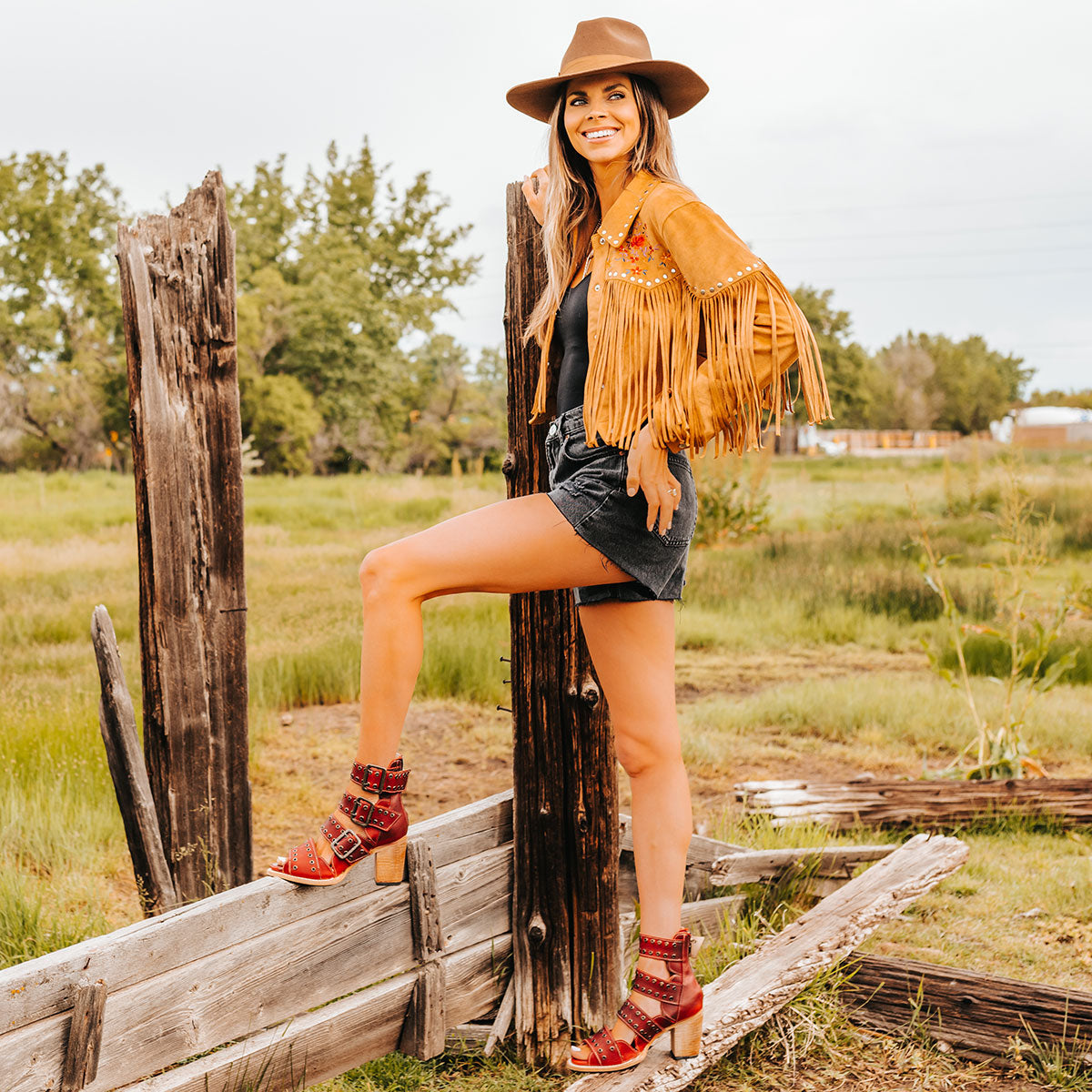 FREEBIRD women's Blake red sandal with thick straps, metal eyelets and high-heel lifestyle