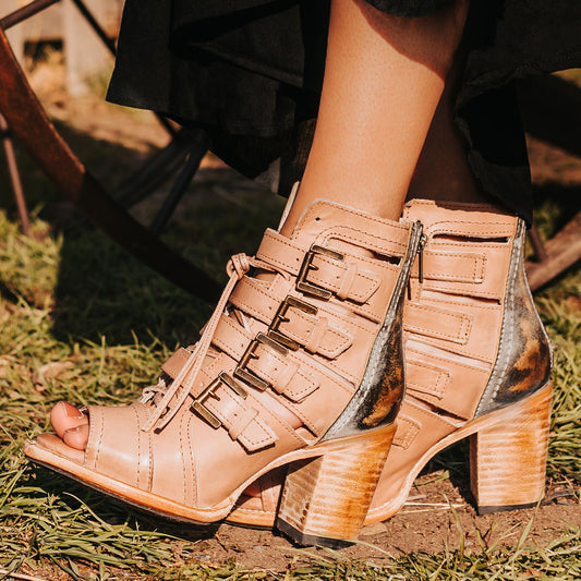 FREEBIRD women's Braeden blush sandal with adjustable straps and leather lacing detailing