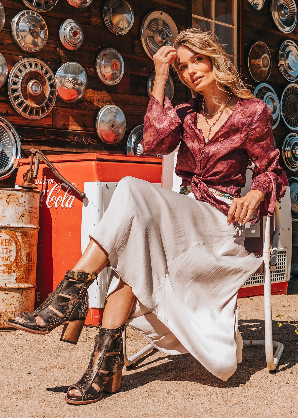 SHOP BROOKE