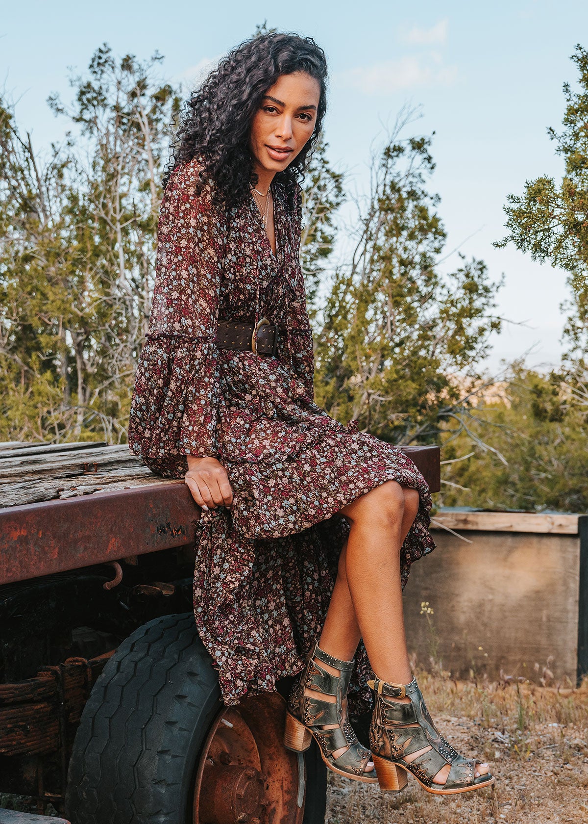 SHOP BROOKE