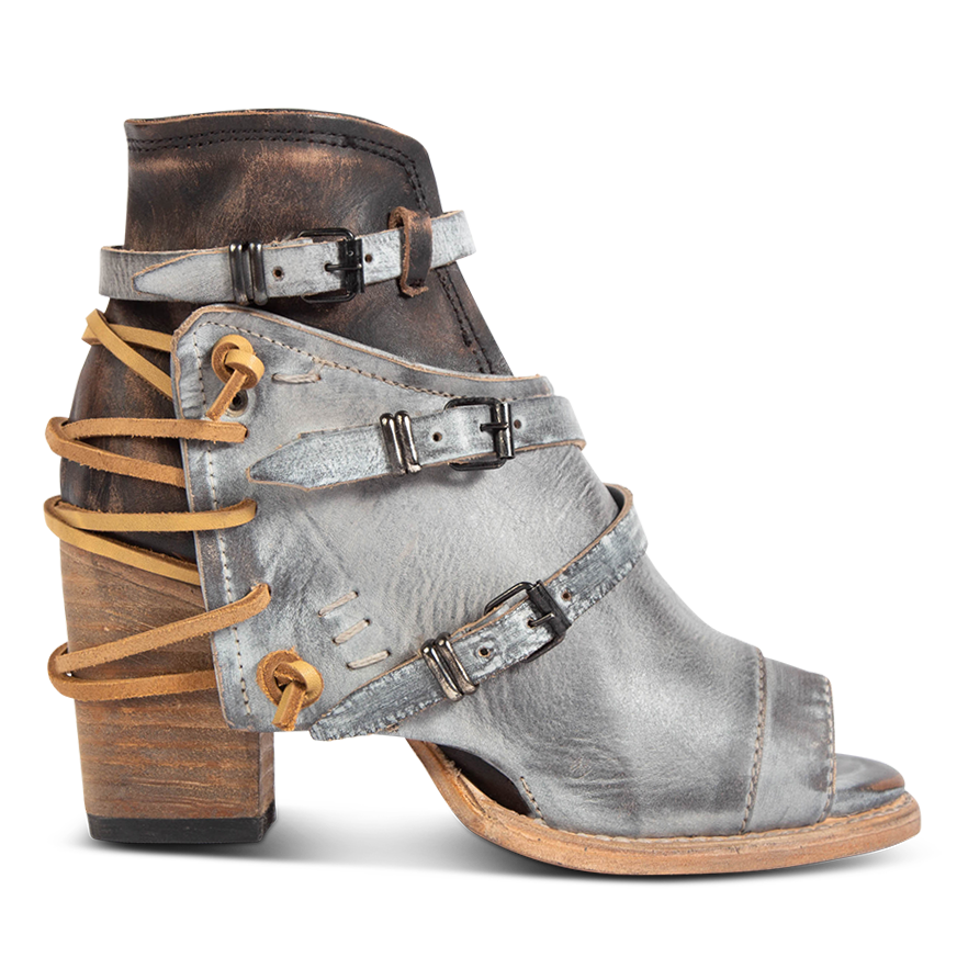 FREEBIRD women's Carterr ice multi sandal with back lacing and a front dip