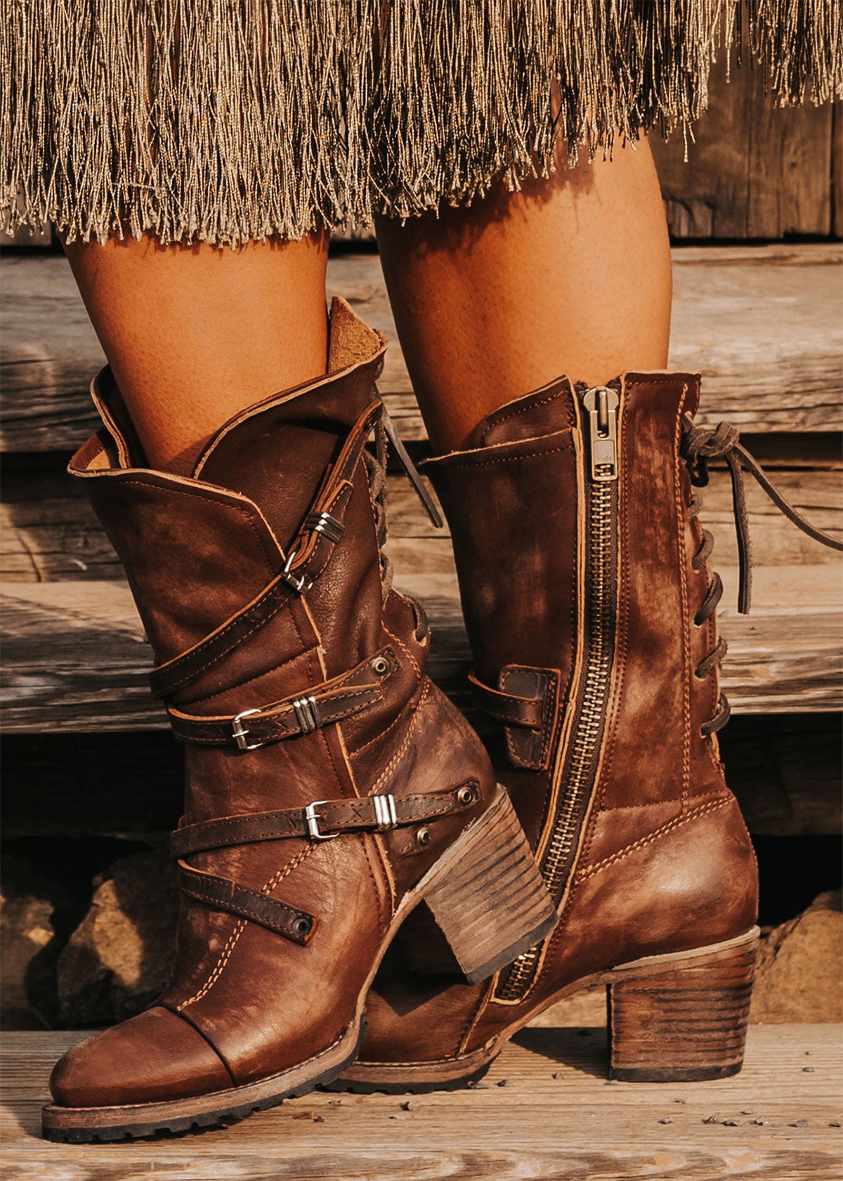 SHOP CORA