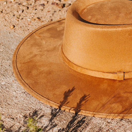 FREEBIRD Georgia camel flat wide-brim hat featuring telescope-shaped crown and tonal ribbon band