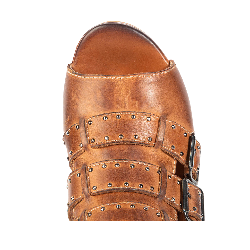 Top view showing round toe on FREEBIRD Landi cognac platform sandal
