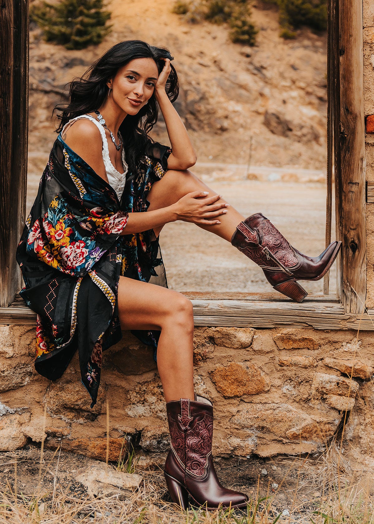 SHOP LORETTA