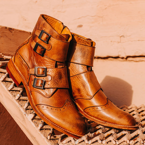 detail shoe image