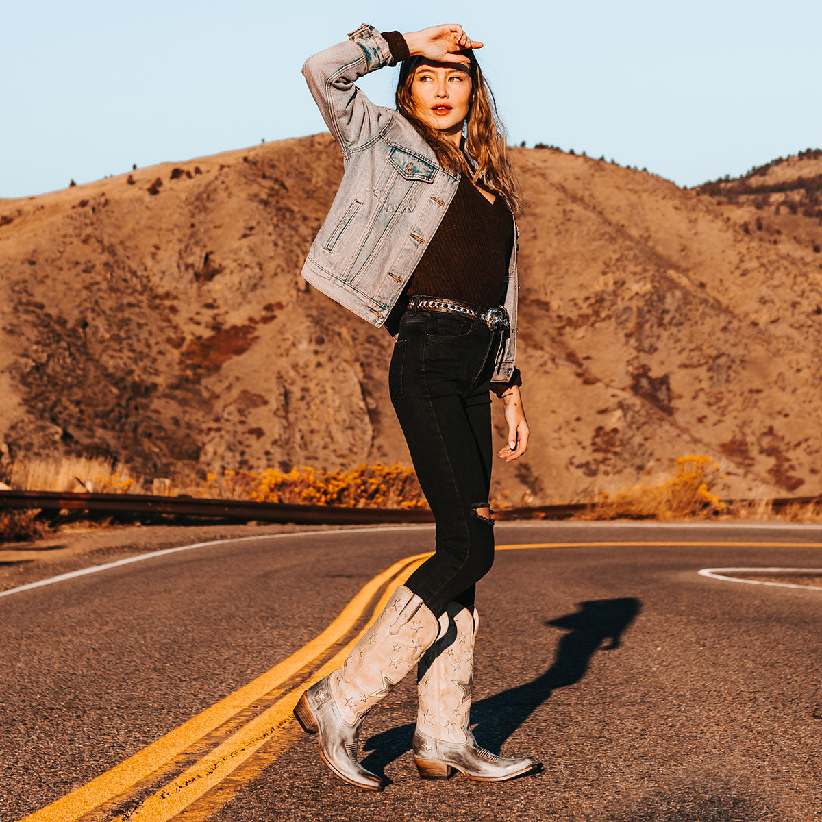 FREEBIRD women's Starzz beige leather cowboy boot with two-toned leather star inlay detailing traditional stitching and snip toe construction