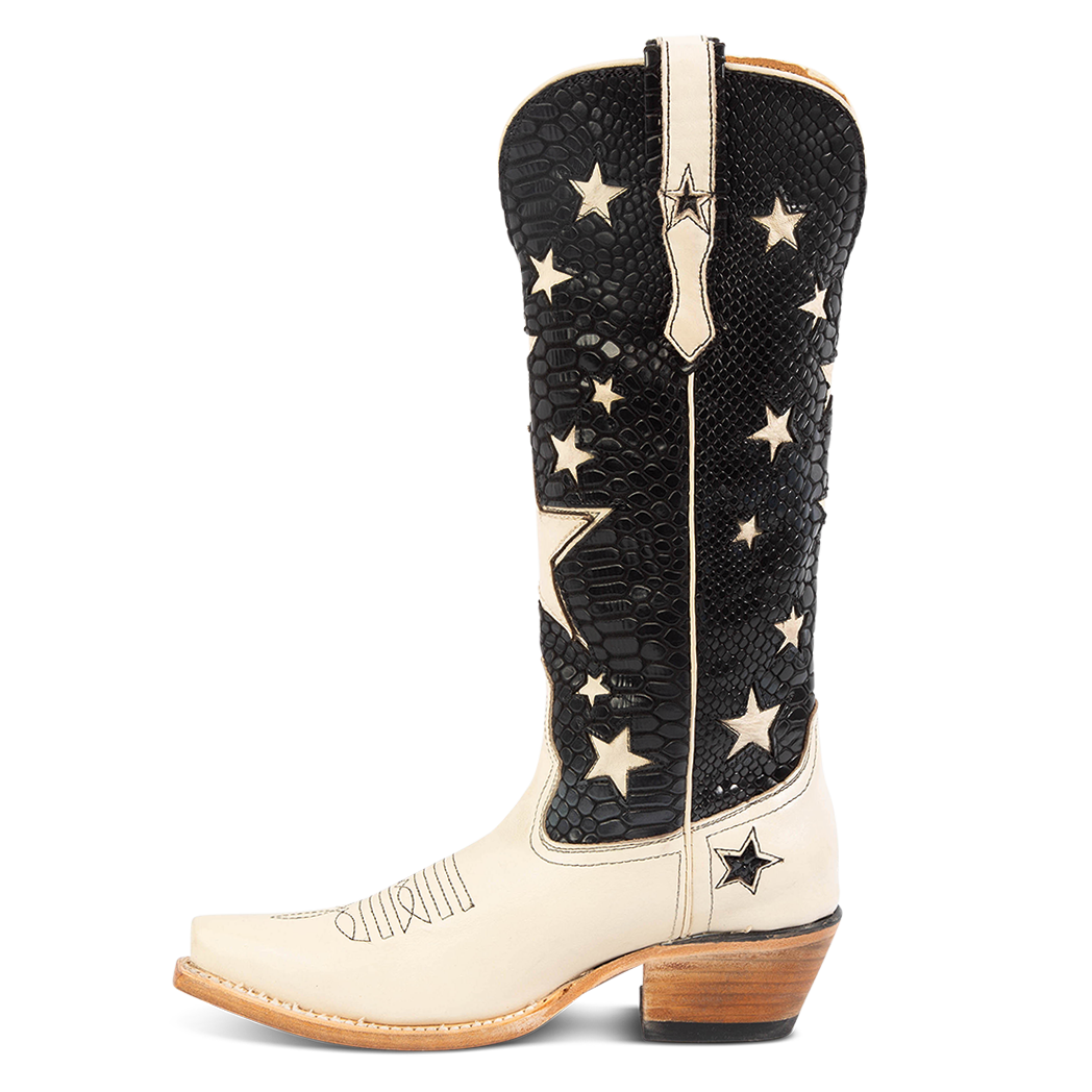 Side view showing two-toned leather and exterior pull strap on FREEBIRD women's Starzz black western boot