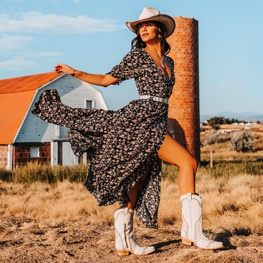 FREEBIRD women's Warner beige leather western cowboy boot with embossed detailing and snip toe construction lifestyle