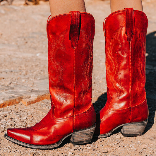 FREEBIRD women's Woodland red leather cowboy boot with stitch detailing and snip toe construction