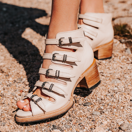 FREEBIRD women's Quinn beige sandal with straps, metal buckles and mid-heel lifestyle
