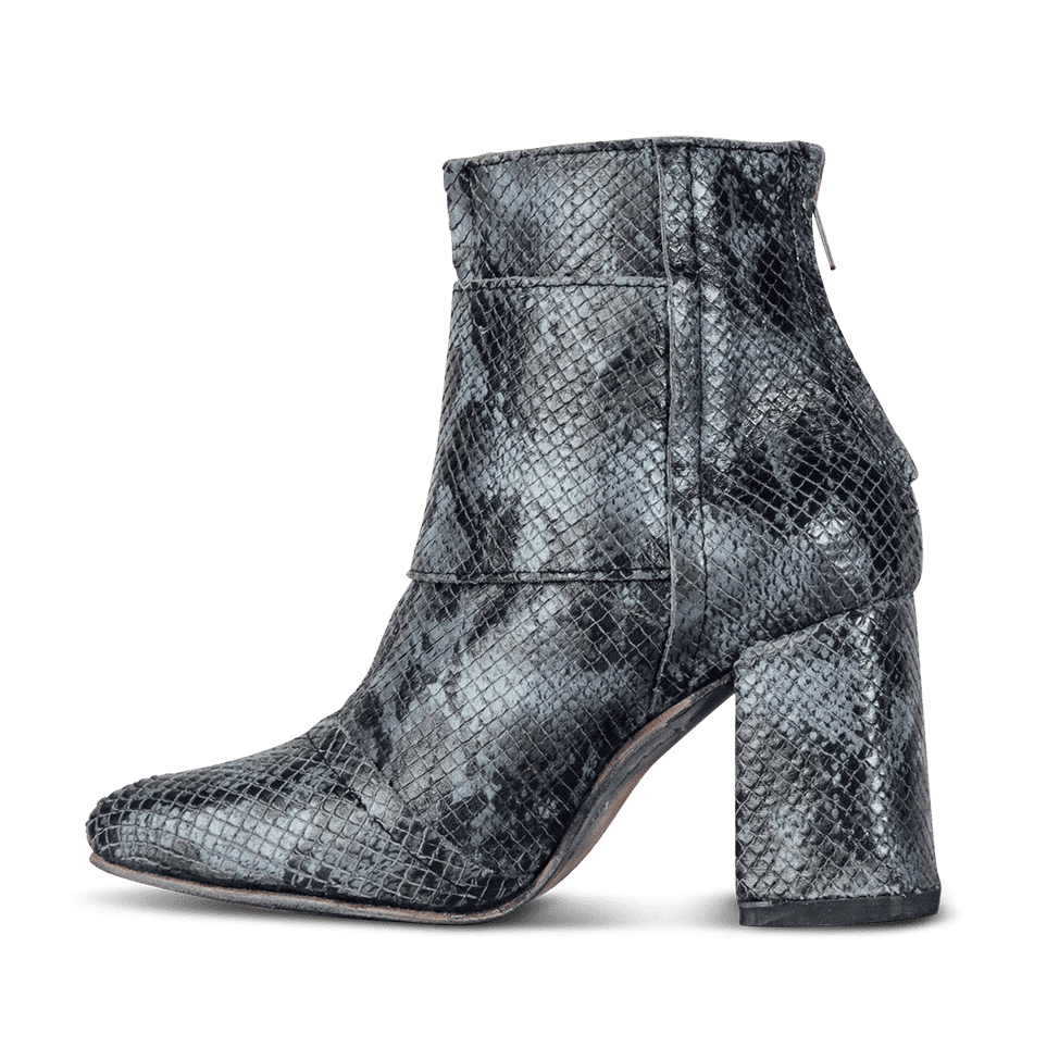 Inside view showing leather construction on FREEBIRD women's Joey blue multi leather bootie
